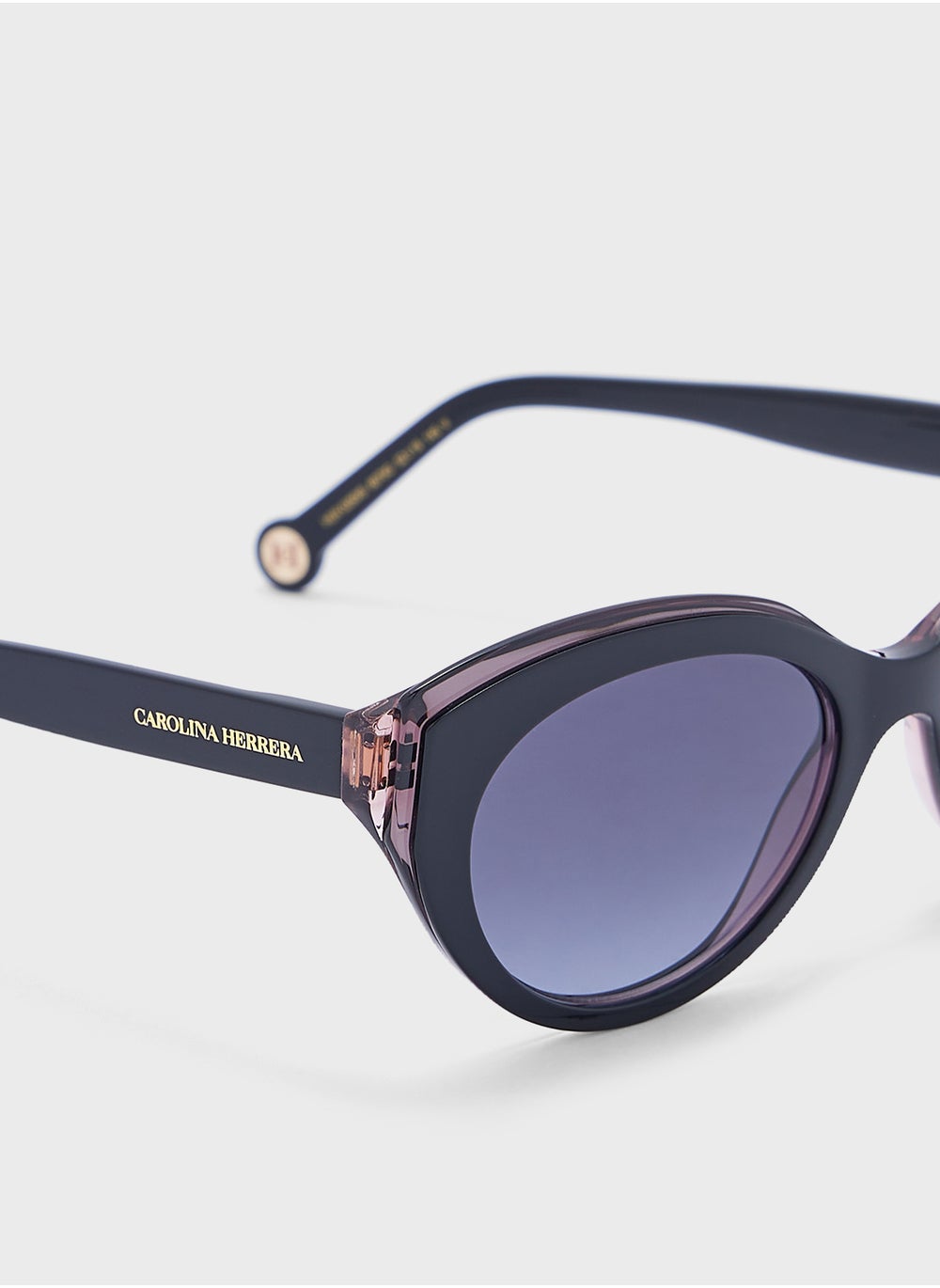 buy-carolina-herrera-her-0250-s-wayfarers-sunglasses_ip9
