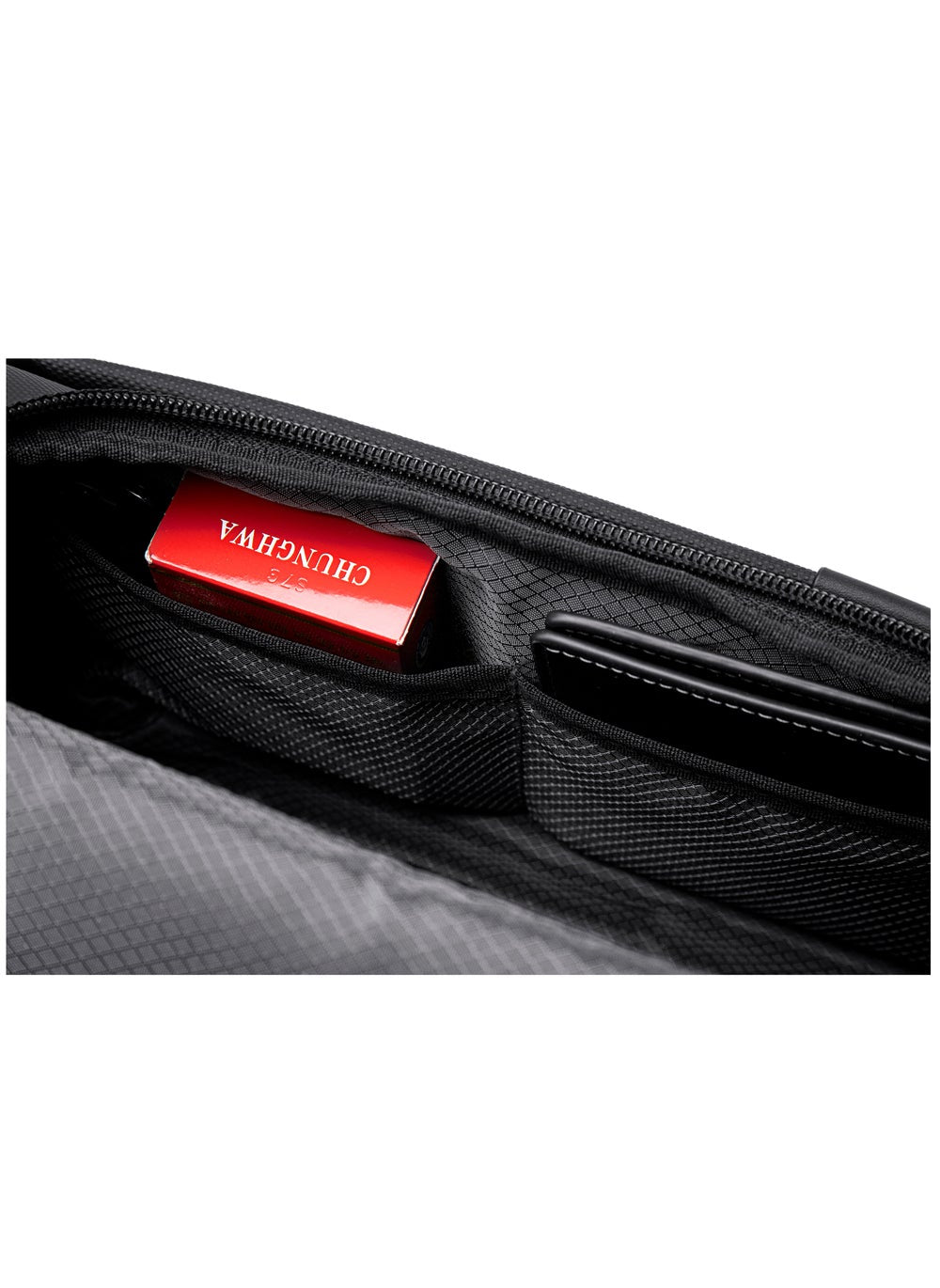 buy-arctic-hunter-crossbody-waist-belt-bag-anti-theft-water-repellent-chest-bag-for-men-women-on-shopping-travel-office-hiking-y00565-black_wer