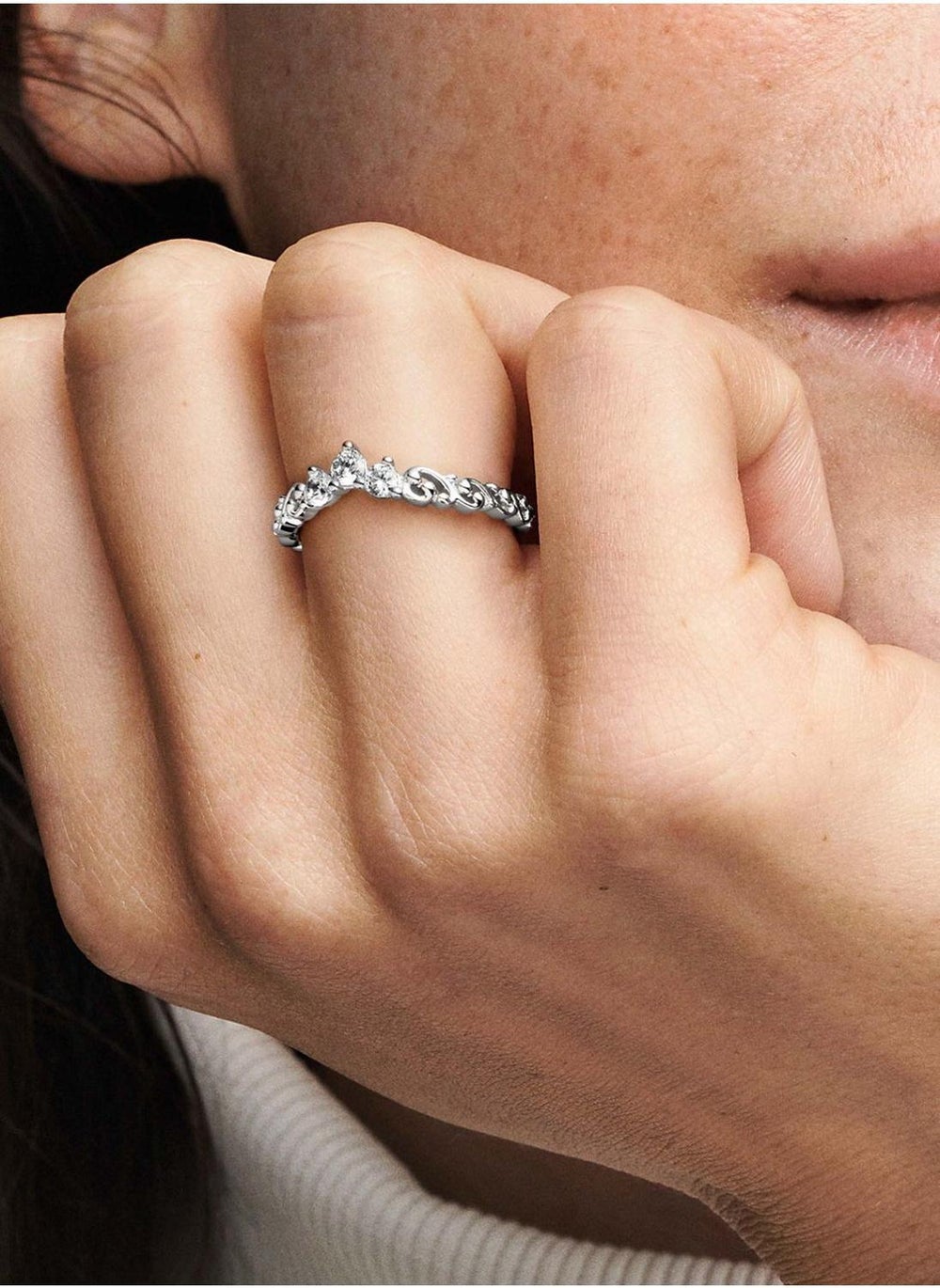 buy-pandora-regal-swirl-tiara-ring_eqf