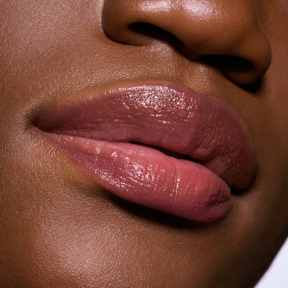 buy-mac-cosmetics-glow-play-tendertalk-lip-balm-brown-nude_rs3