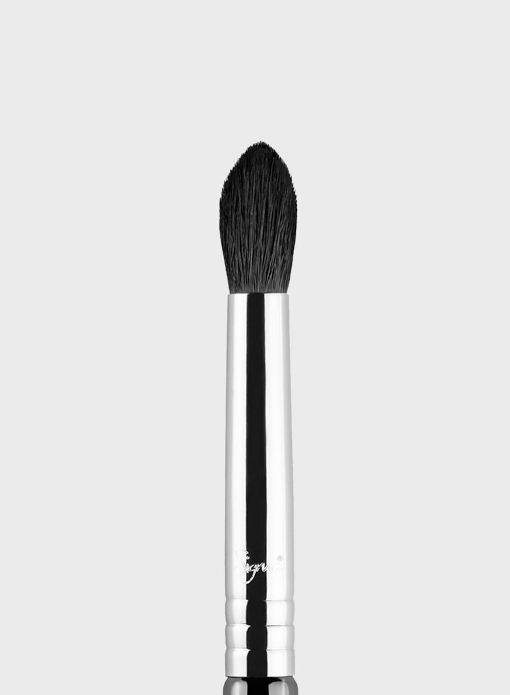 buy-sigma-beauty-e45-small-tapered-blending-brush_dbv