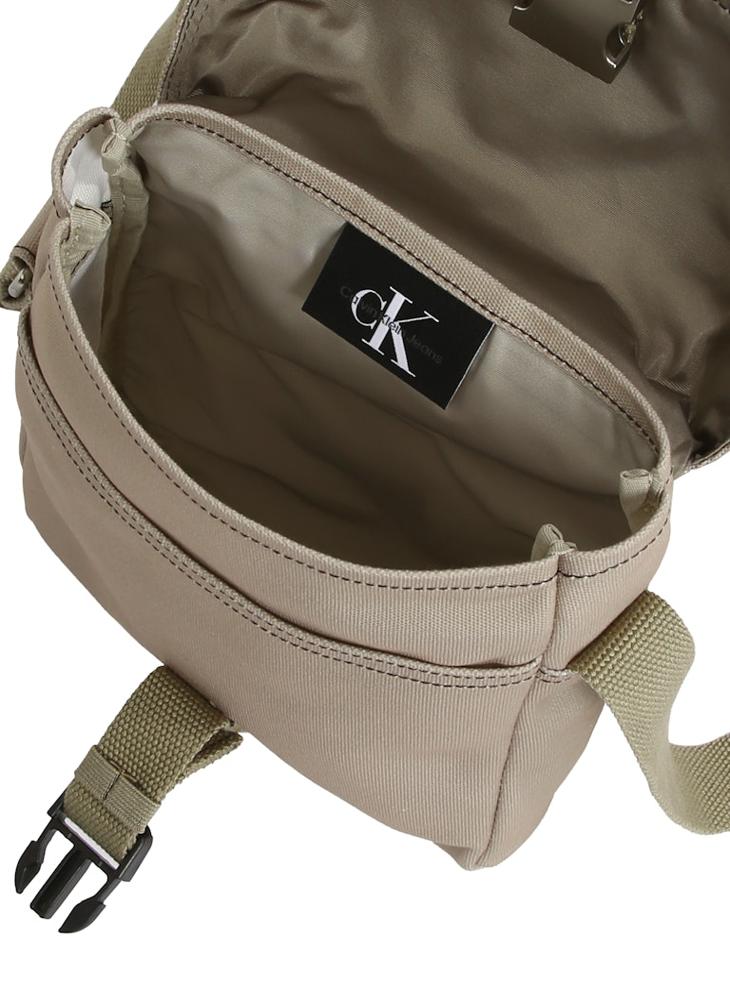 buy-calvin-klein-jeans-work-reporter-bag_mhq