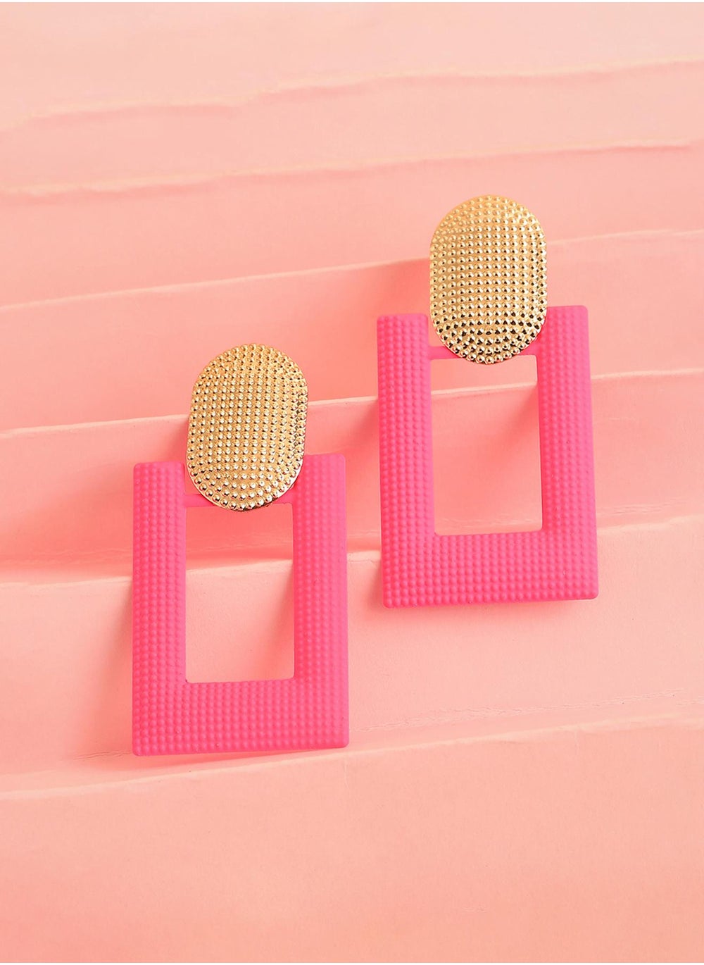 buy-sohi-party-drop-earrings_dcx