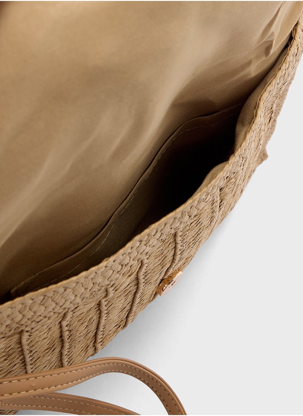 buy-ginger-shell-detail-raffia-clutch-bag_b8k