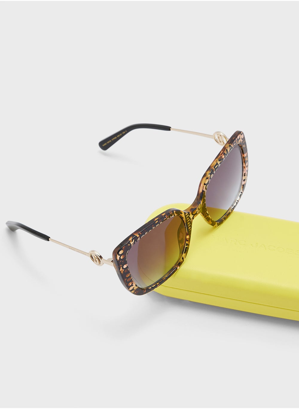 buy-marc-jacobs-marc-727-s-oversized-sunglasses_3ls