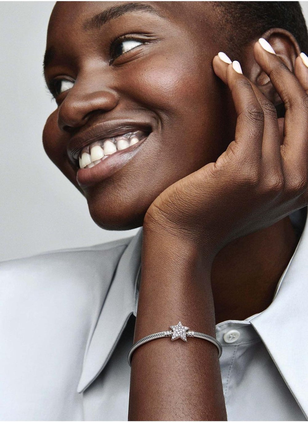 buy-pandora-pandora-moments-asymmetric-star-clasp-bracelet_u0p