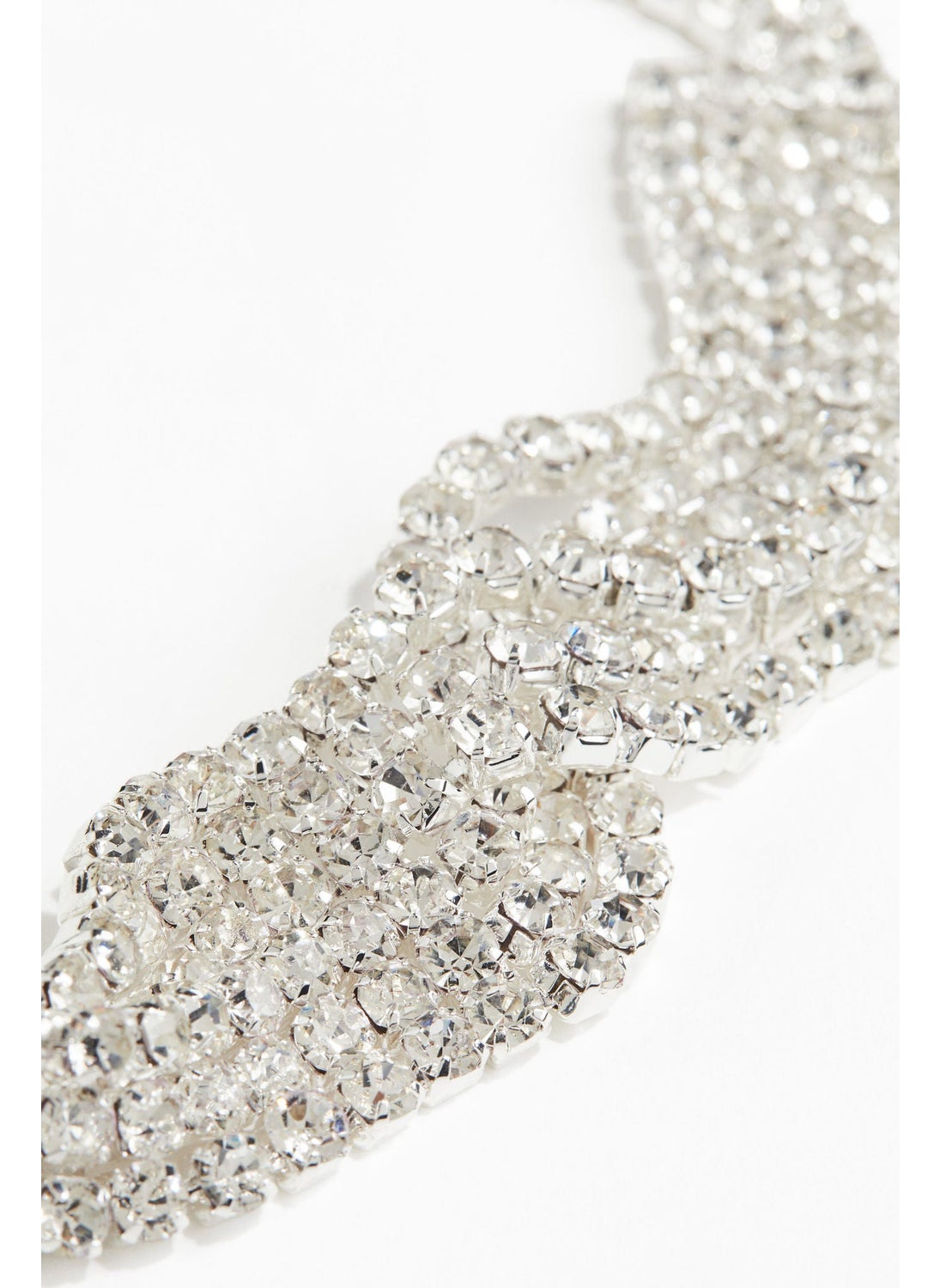 buy-h-m-twisted-rhinestone-necklace_kw2