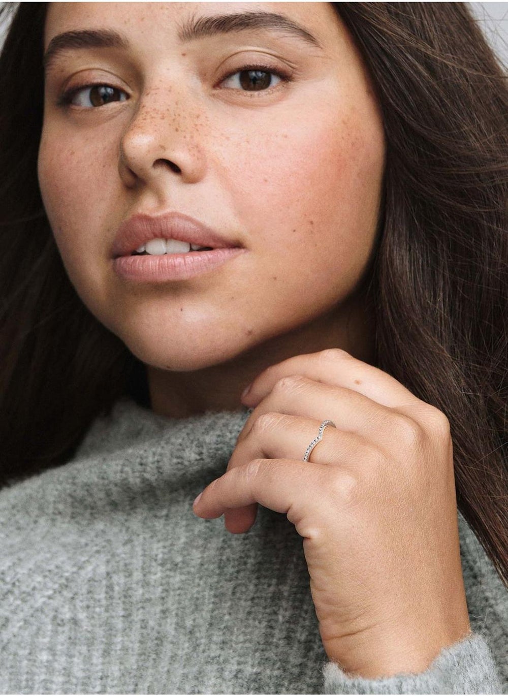 buy-pandora-sparkling-wishbone-ring_2qg