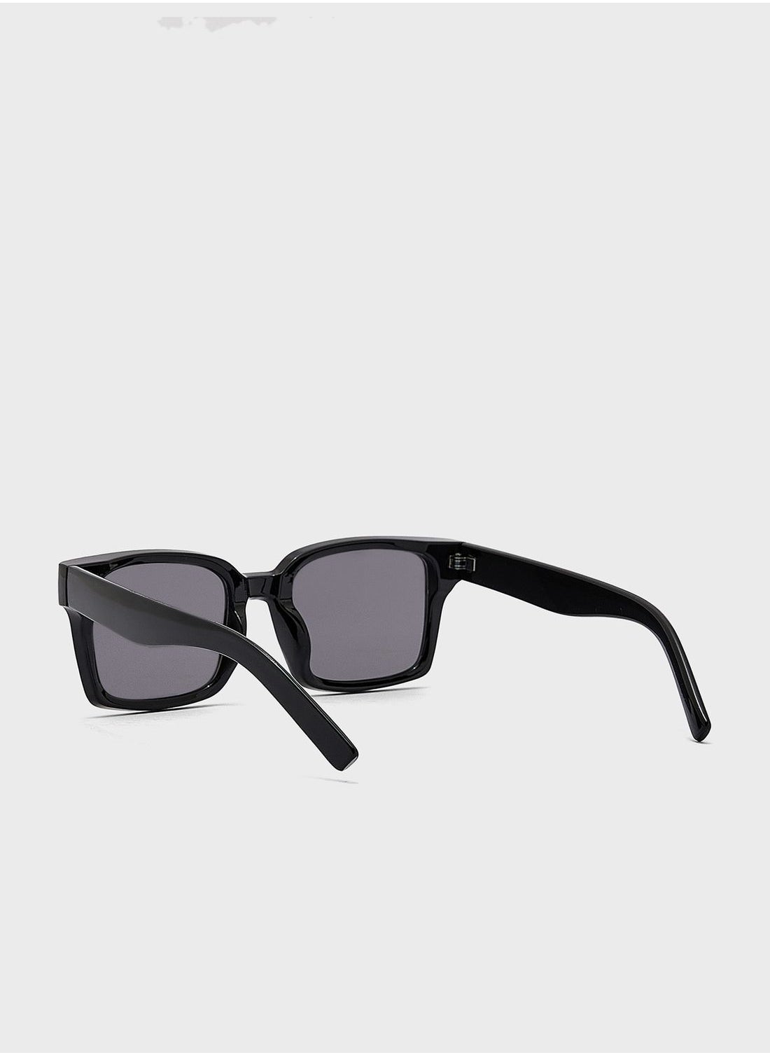 buy-seventy-five-casual-wayfarer-sunglasses_khy