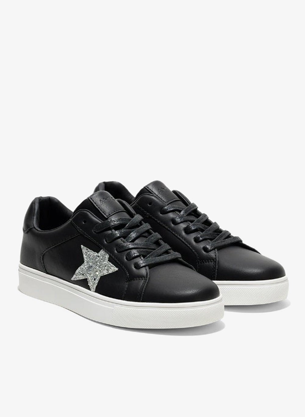 buy-amica-amica-celeste-womens-star-embellished-sneakers_sql