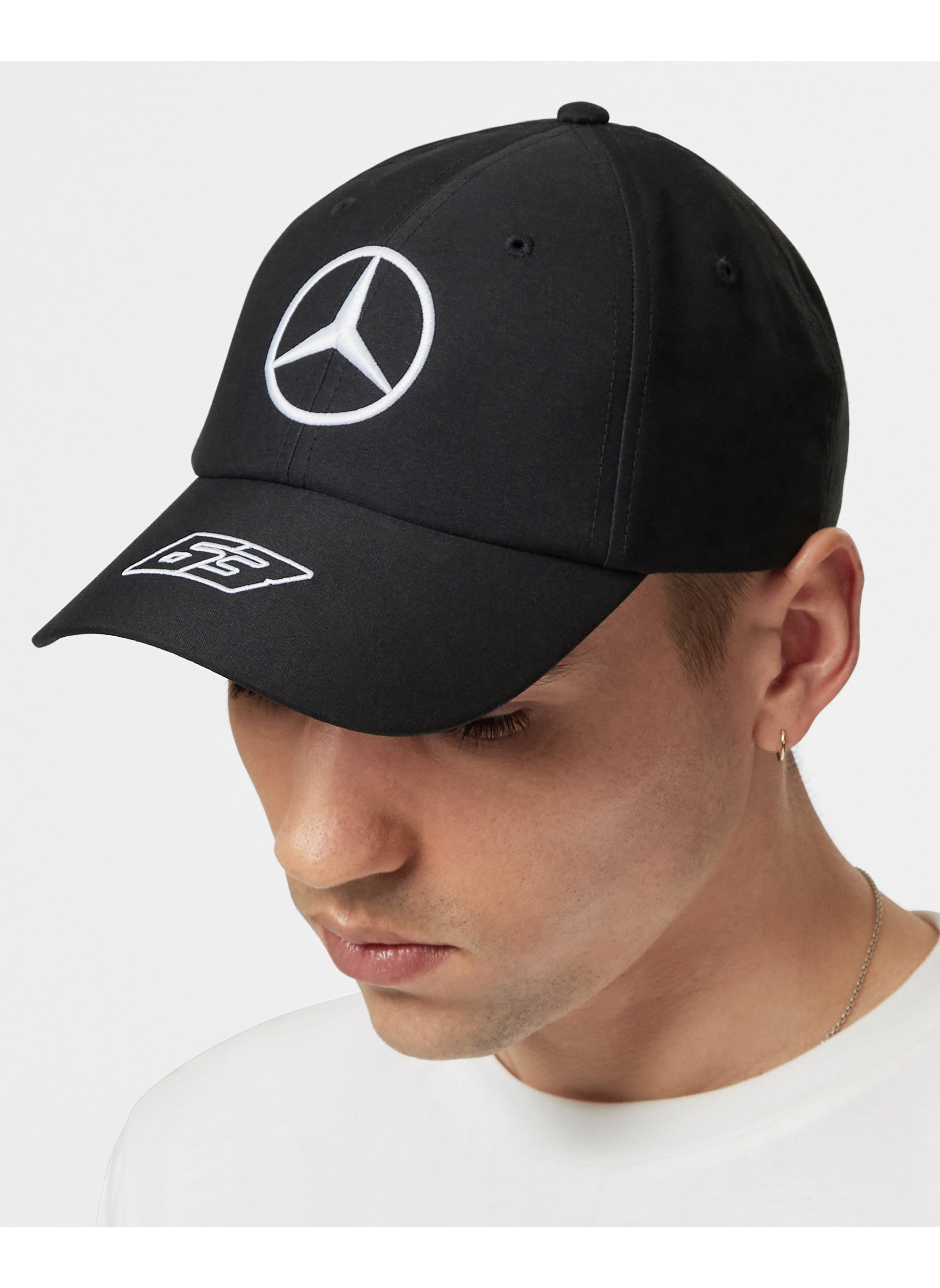 buy-amg-petronas-formula-1-team-cap_kh4