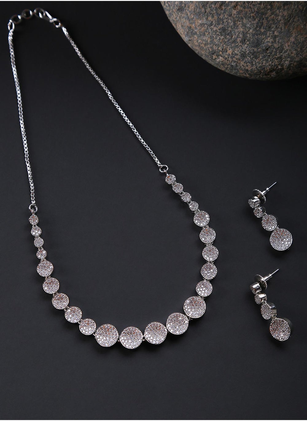 buy-sohi-white-ad-studded-jewellery-set_wf3