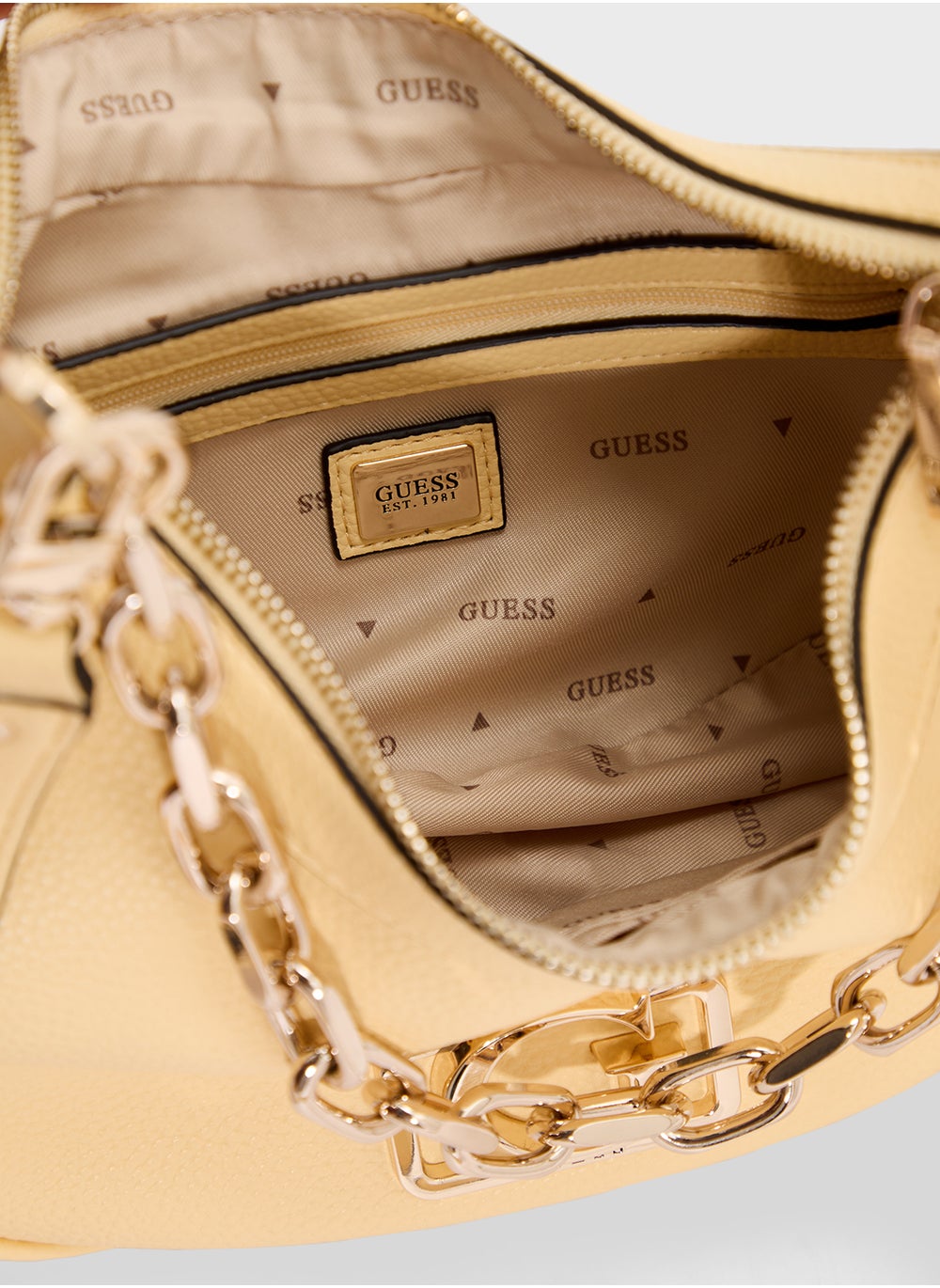 buy-guess-circe-hobo-crossbody_dpe