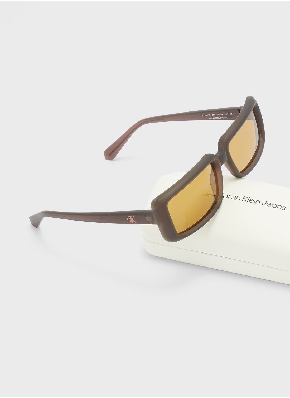 buy-calvin-klein-jeans-rectangle-sunglasses-ckj24622s_ig9