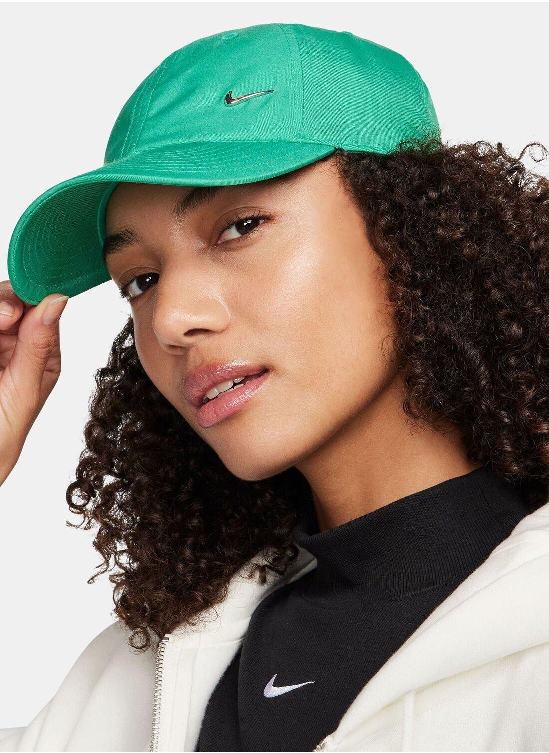 buy-nike-dri-fit-club-unstructured-metal-swoosh-cap_c2s