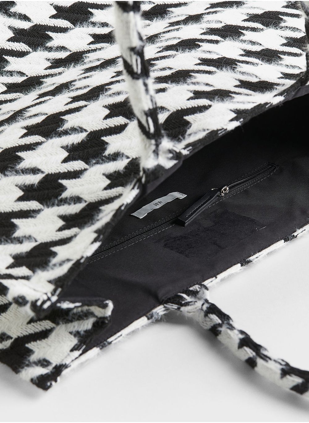 buy-h-m-top-handle-shopper_xba