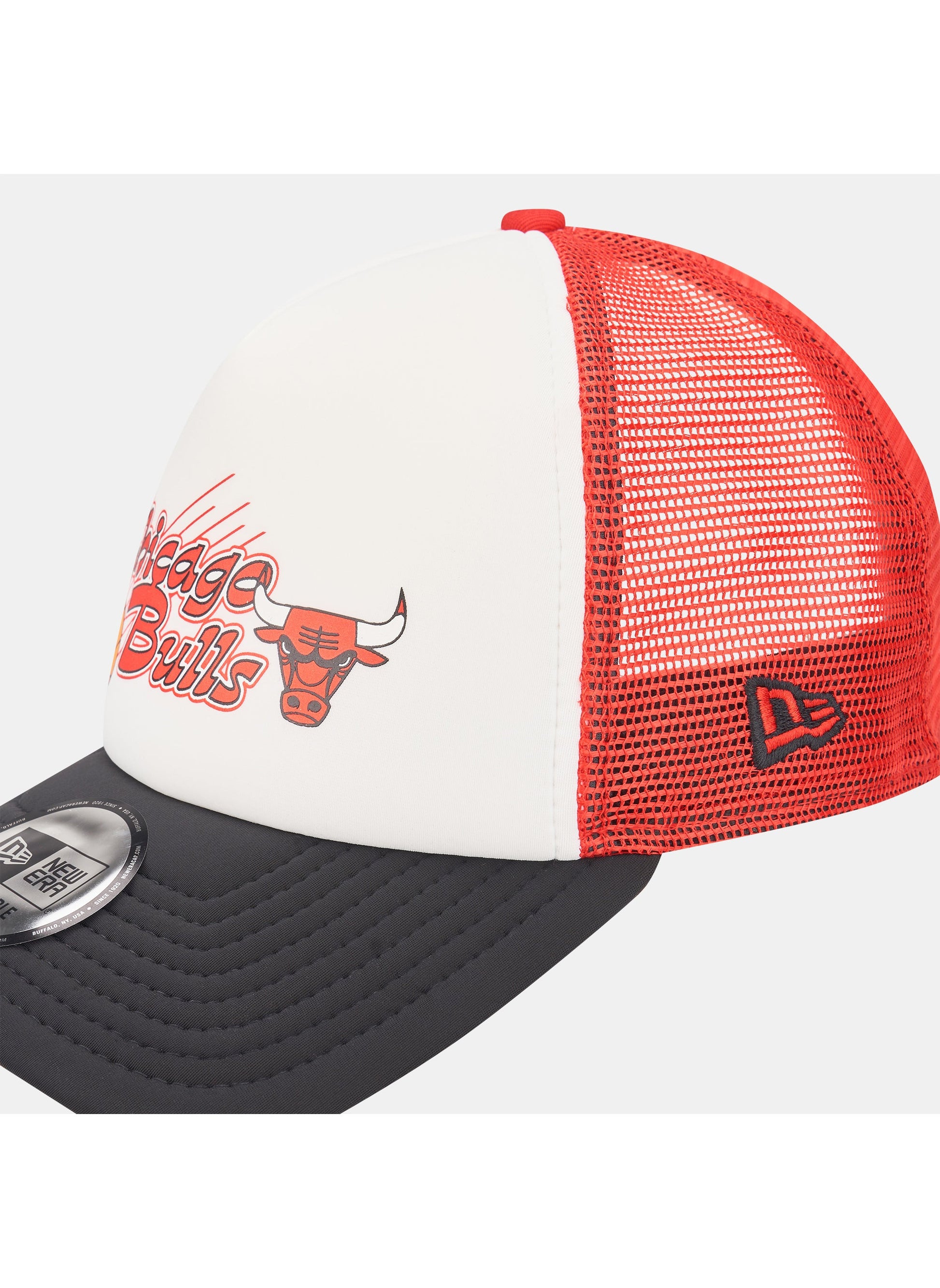 buy-new-era-men-s-nba-chicago-bulls-graphic-trucker-cap_fus
