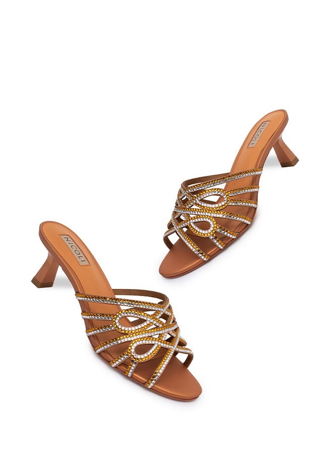 buy-nicoli-brennah_jr7