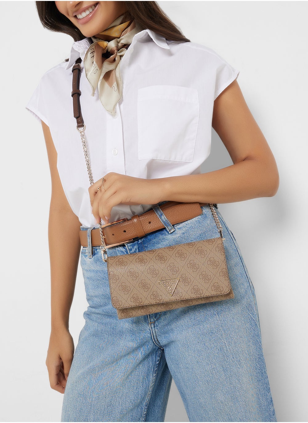 buy-guess-noelle-xbody-flap-organizer_vmk