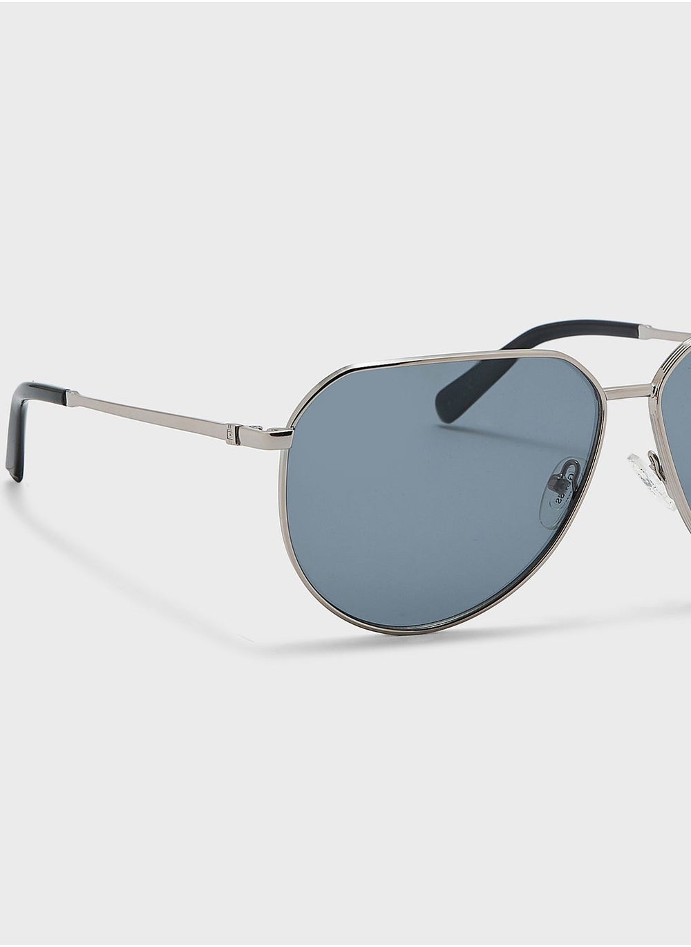 buy-guess-gradient-aviator-sunglasses_c93