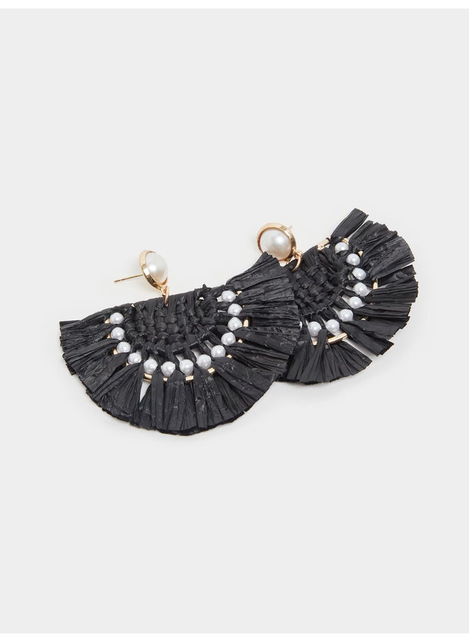 buy-styli-styli-embellished-earrings_eje