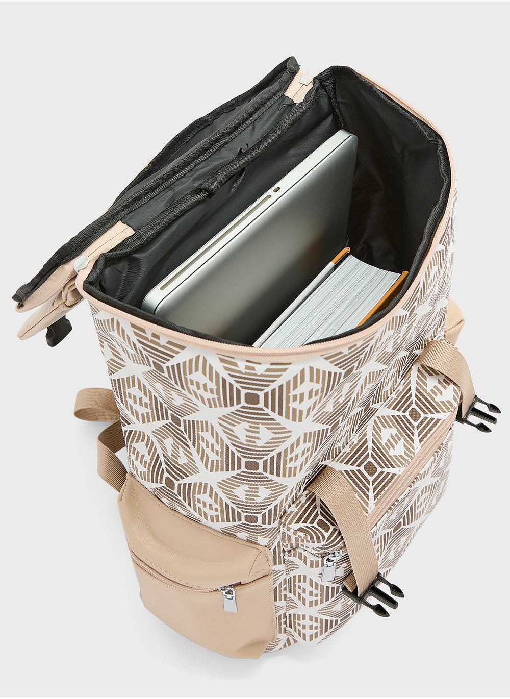 buy-seventy-five-printed-casual-backpack_dyh