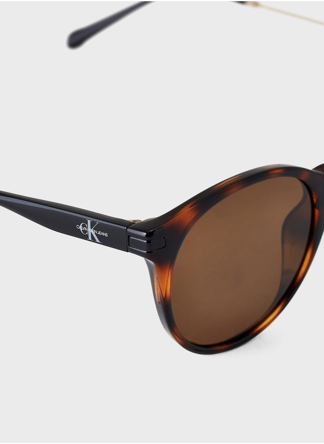 buy-calvin-klein-jeans-round-sunglasses_y2n