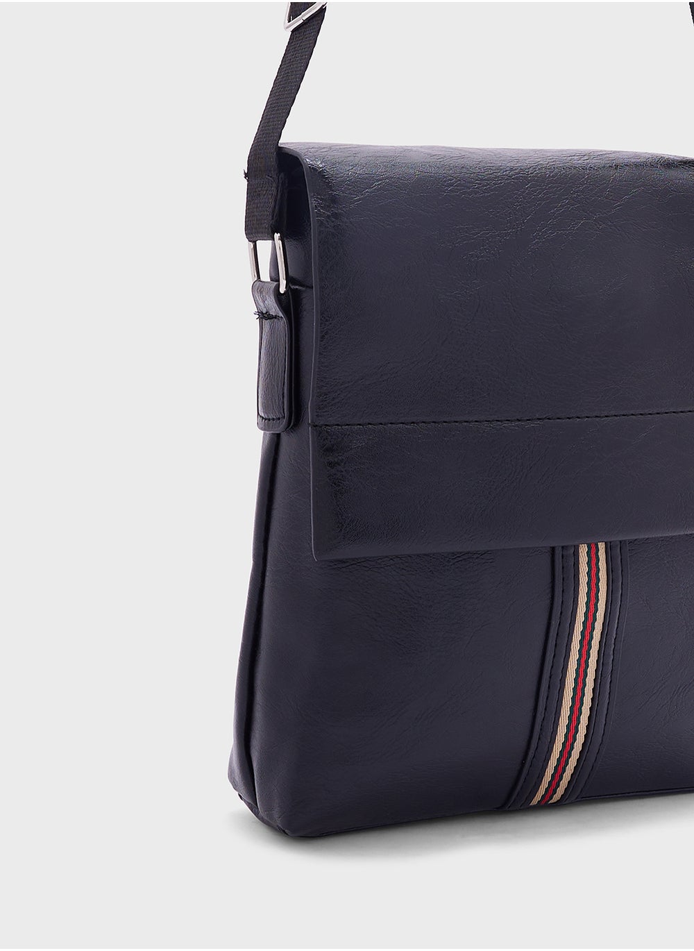 buy-robert-wood-men-s-sling-bag_vik