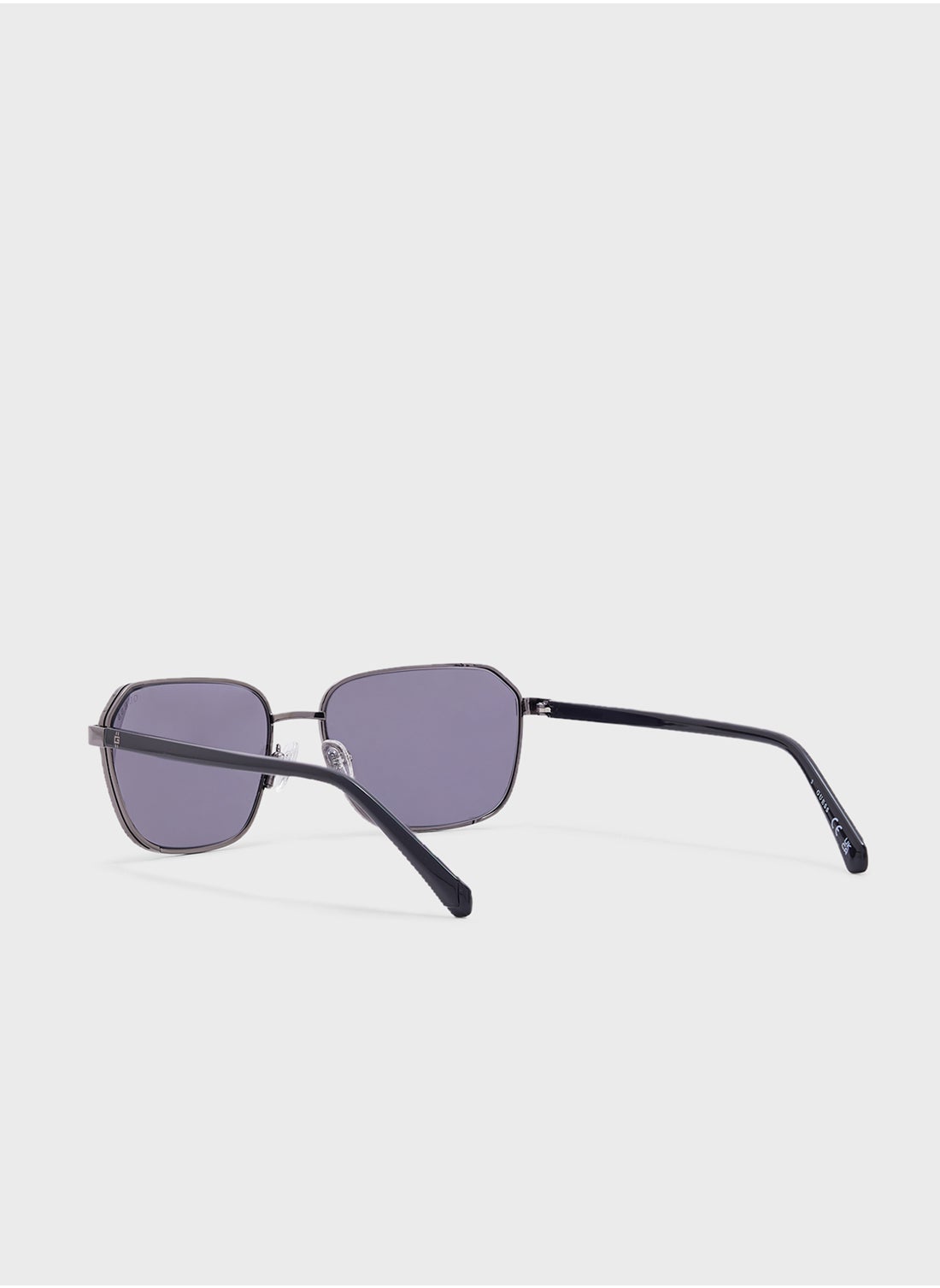 buy-guess-uv-protected-shaped-sunglasses_gb2