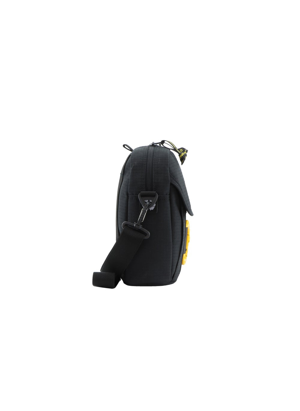 buy-national-geographic-national-geographic-explorer-iii-rpet-utility-bag-black-for-men-and-women-durable-water-resistant-casual-shoulder-crossbody-bag-for-travel-school-outdoor_9q3