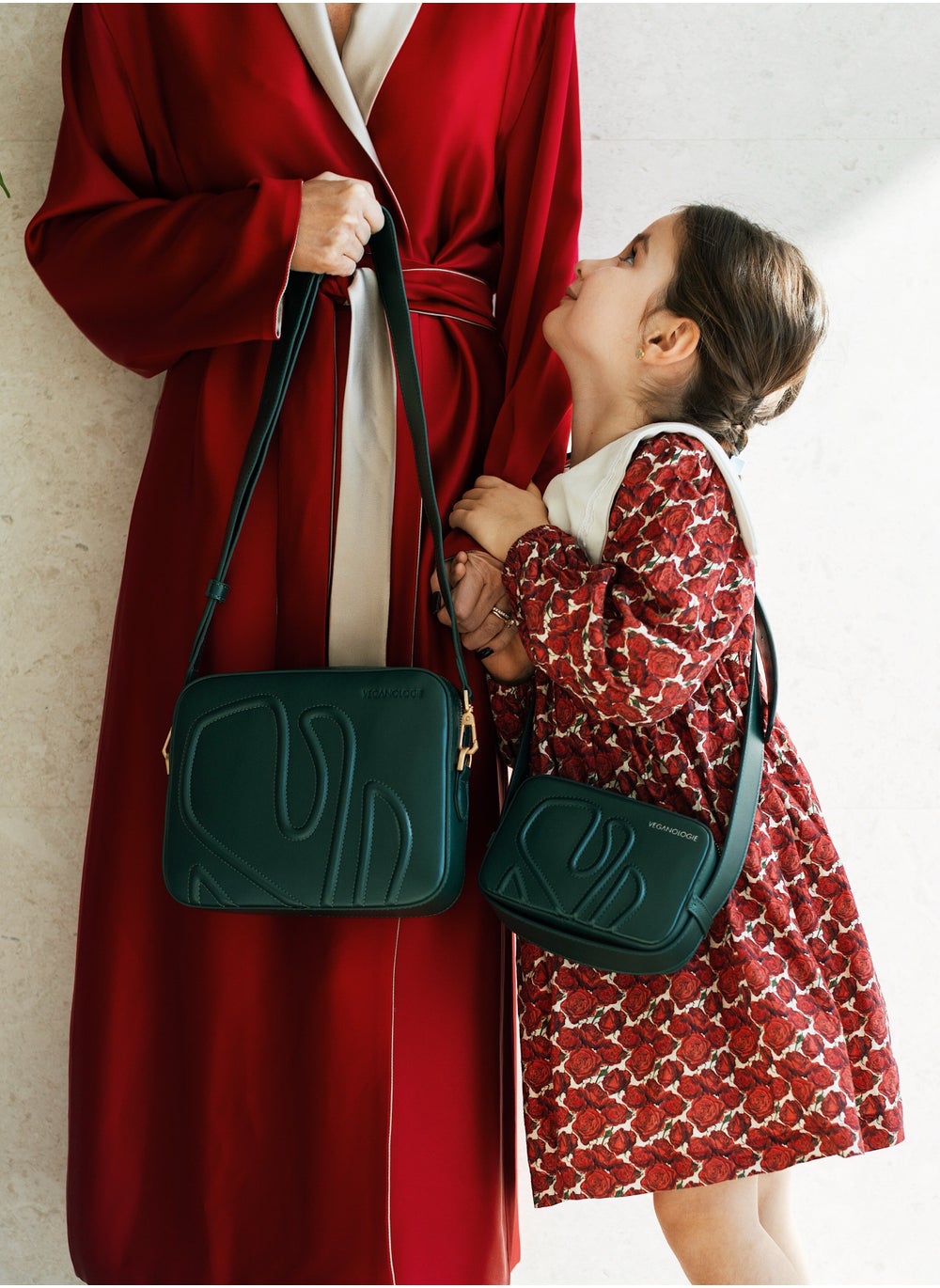 buy-veganologie-mini-maze-shoulder-bag-in-green_jxz
