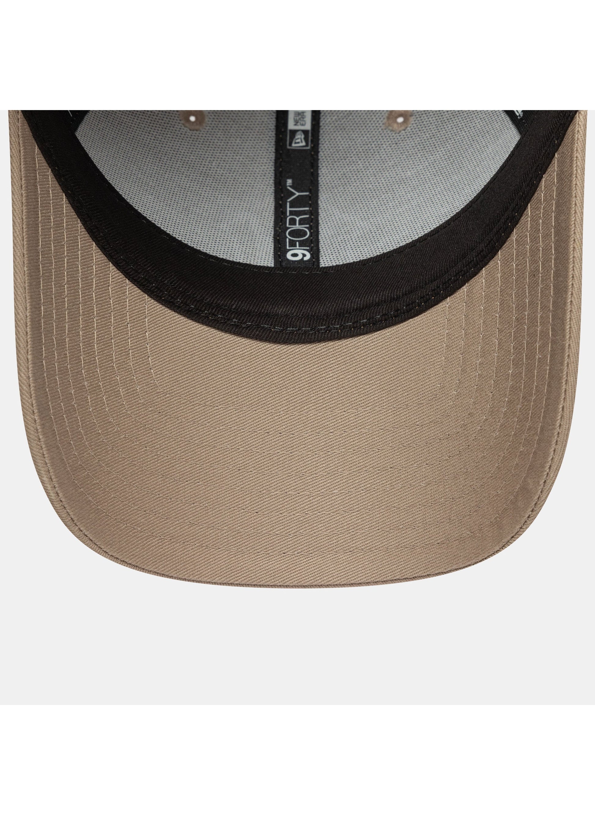 buy-new-era-men-s-mlb-new-york-yankees-outline-9forty-cap_hzx