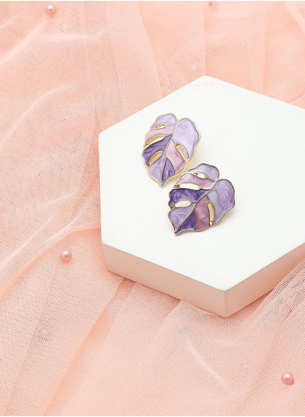 buy-sohi-casual-stud-earrings_eno