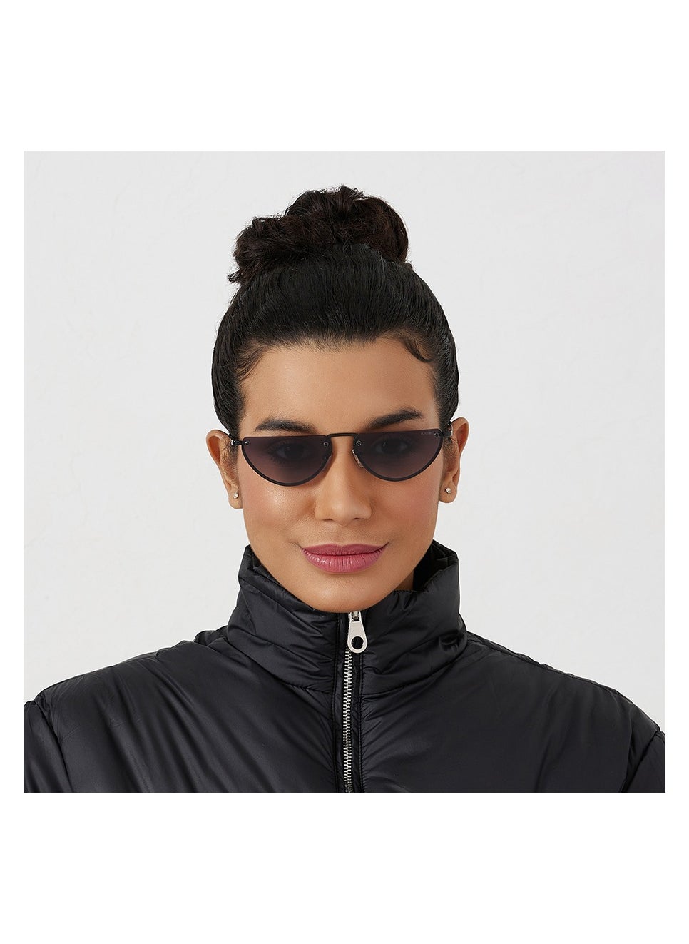 buy-blackout-blackout-demi-lune-womens-oval-sunglasses-with-uv400-protection_g43