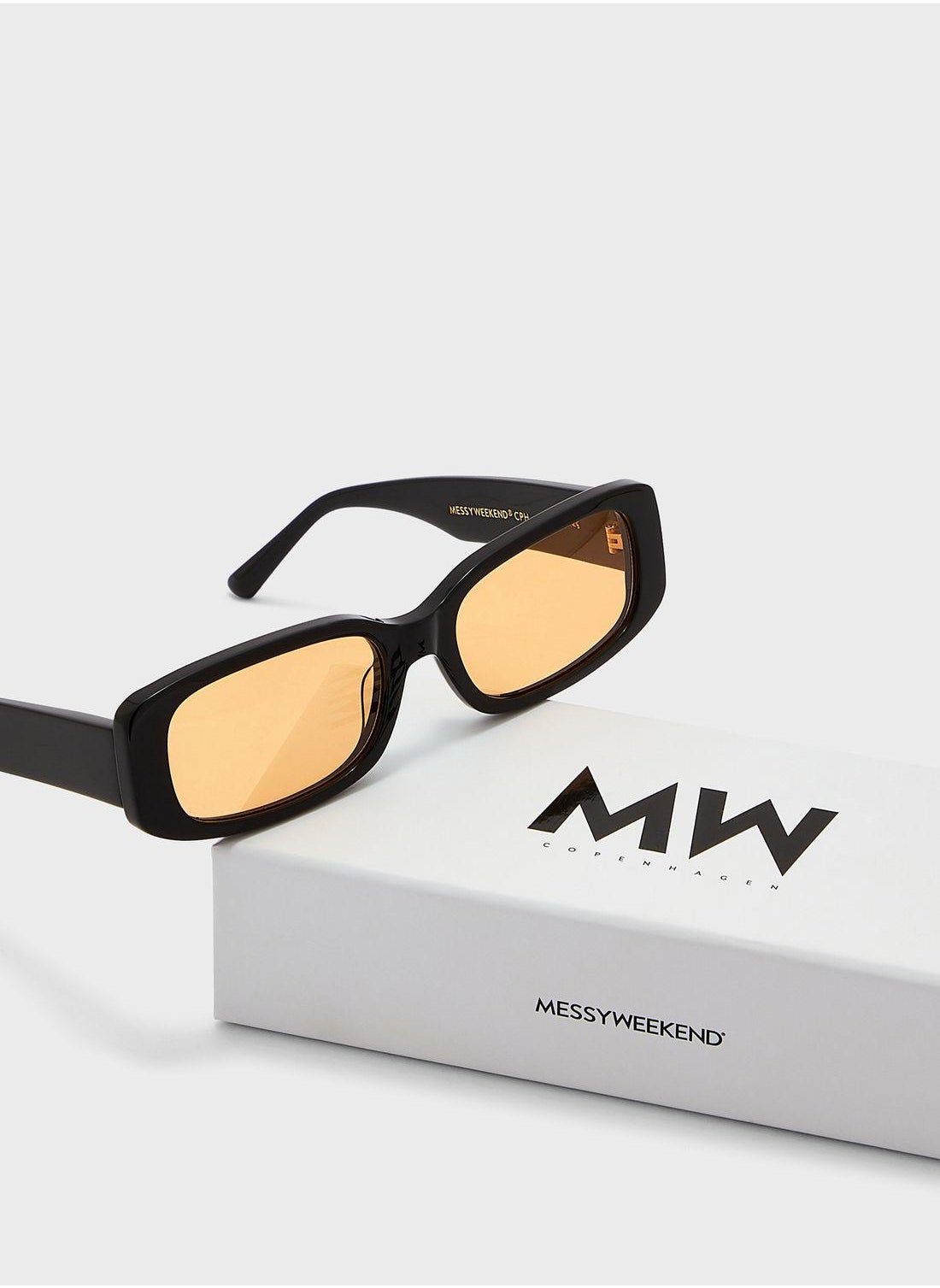 buy-messyweekend-roxie-shape-sunglasses_s5x
