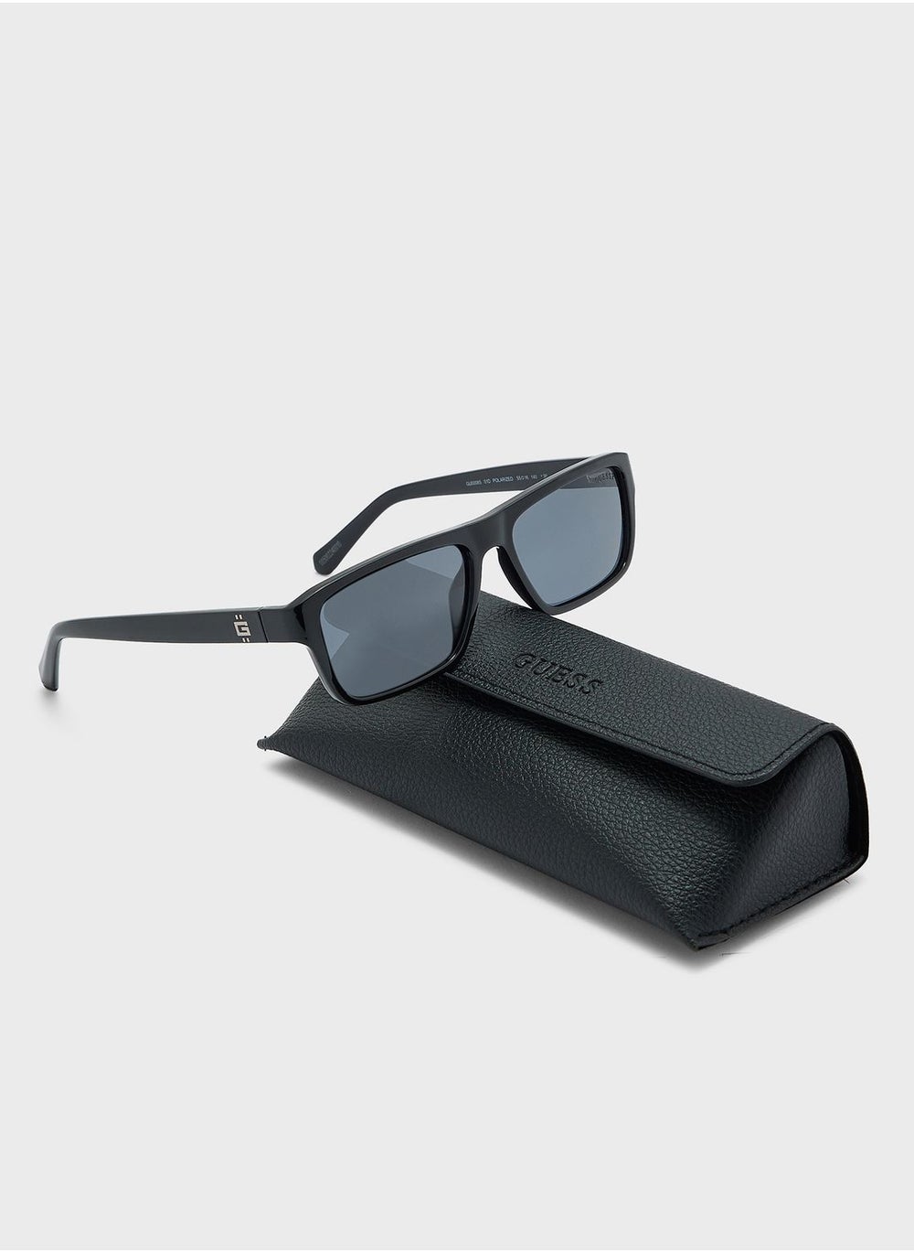 buy-guess-spectagle-sunglasses_t79