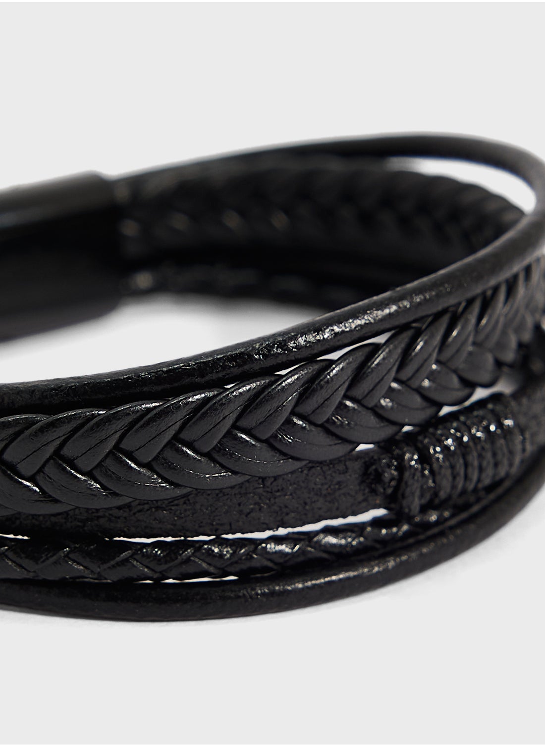 buy-seventy-five-braided-faux-leather-bracelet_kpm