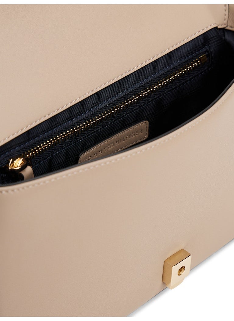 buy-tommy-hilfiger-logo-detailed-feminine-crossbody_rgc