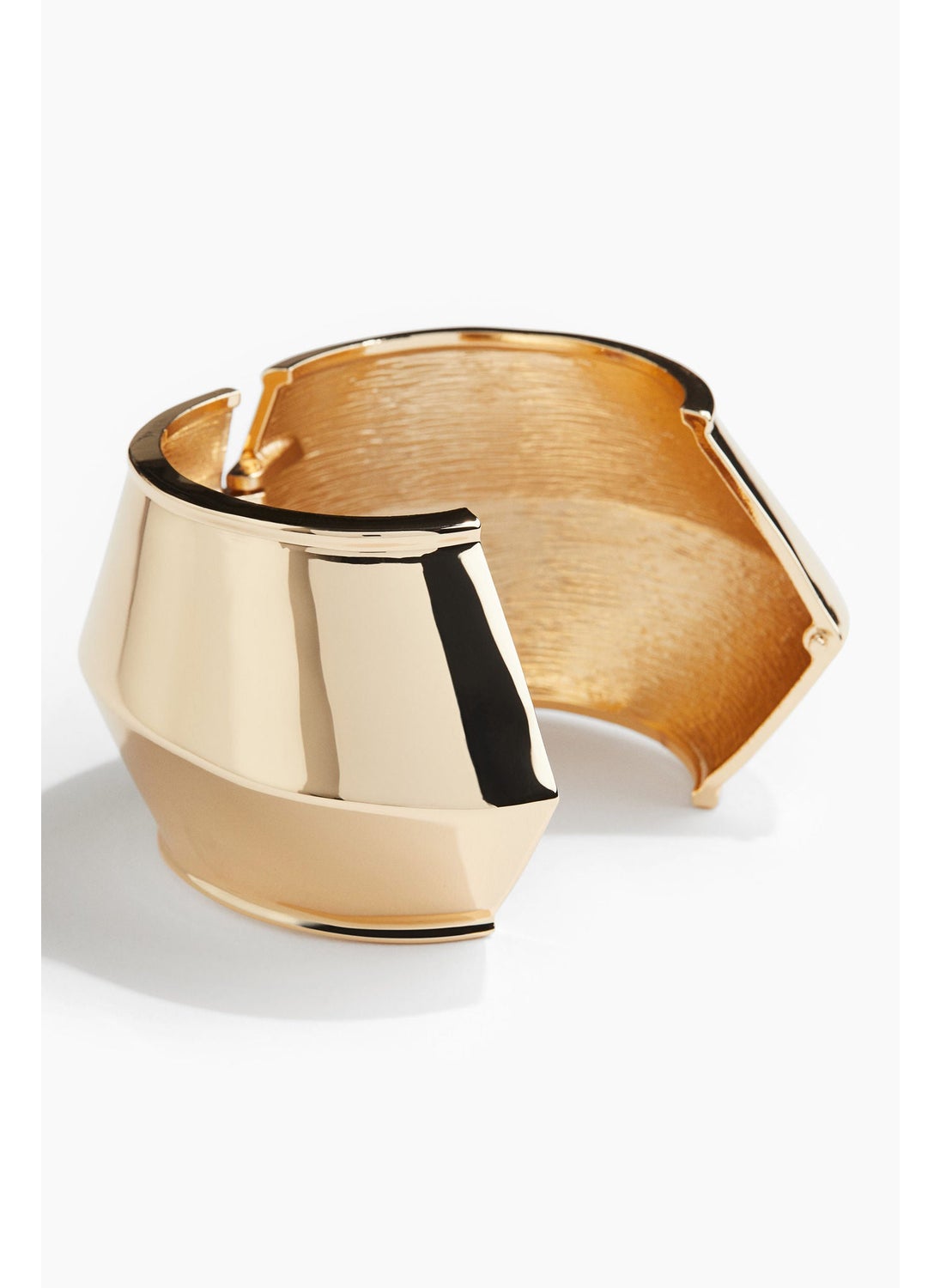 buy-h-m-chunky-cuff-bracelet_ull