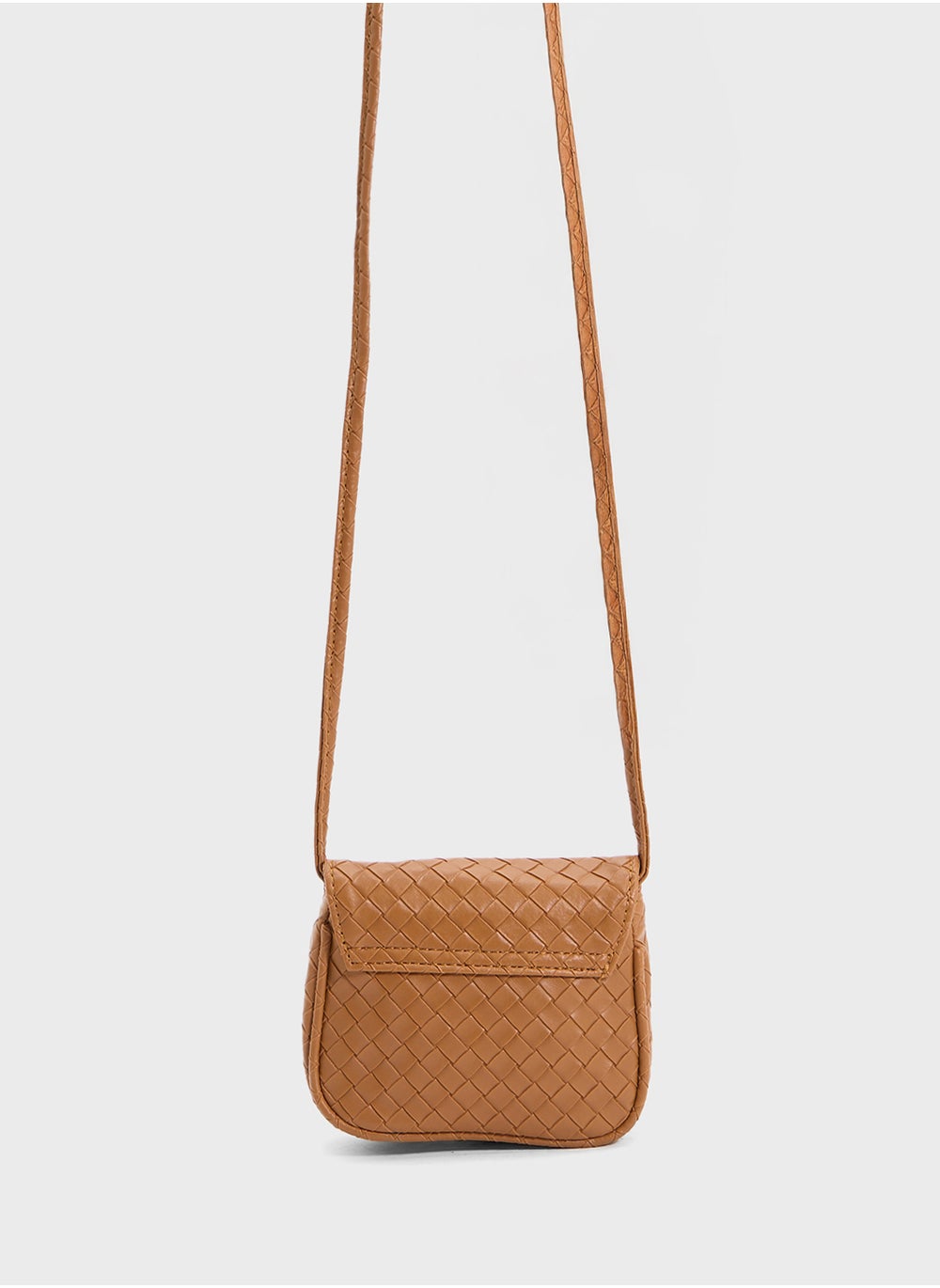 buy-ella-woven-crossbody-bag_bcl