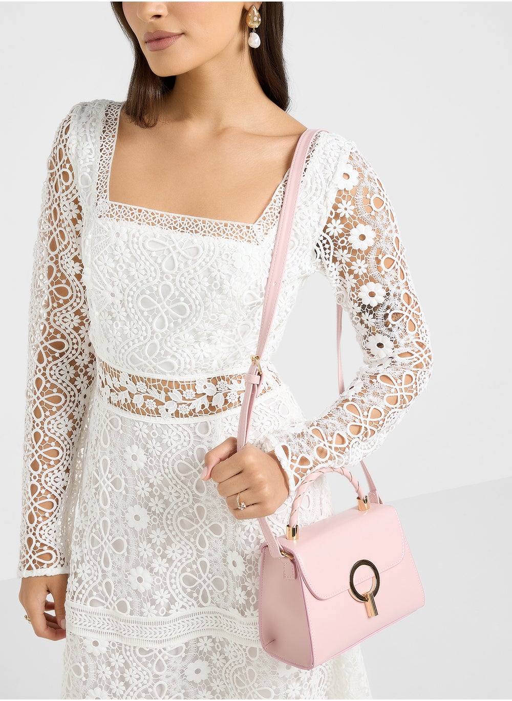 buy-ella-metal-closure-braided-handle-satchel-bag_fbv