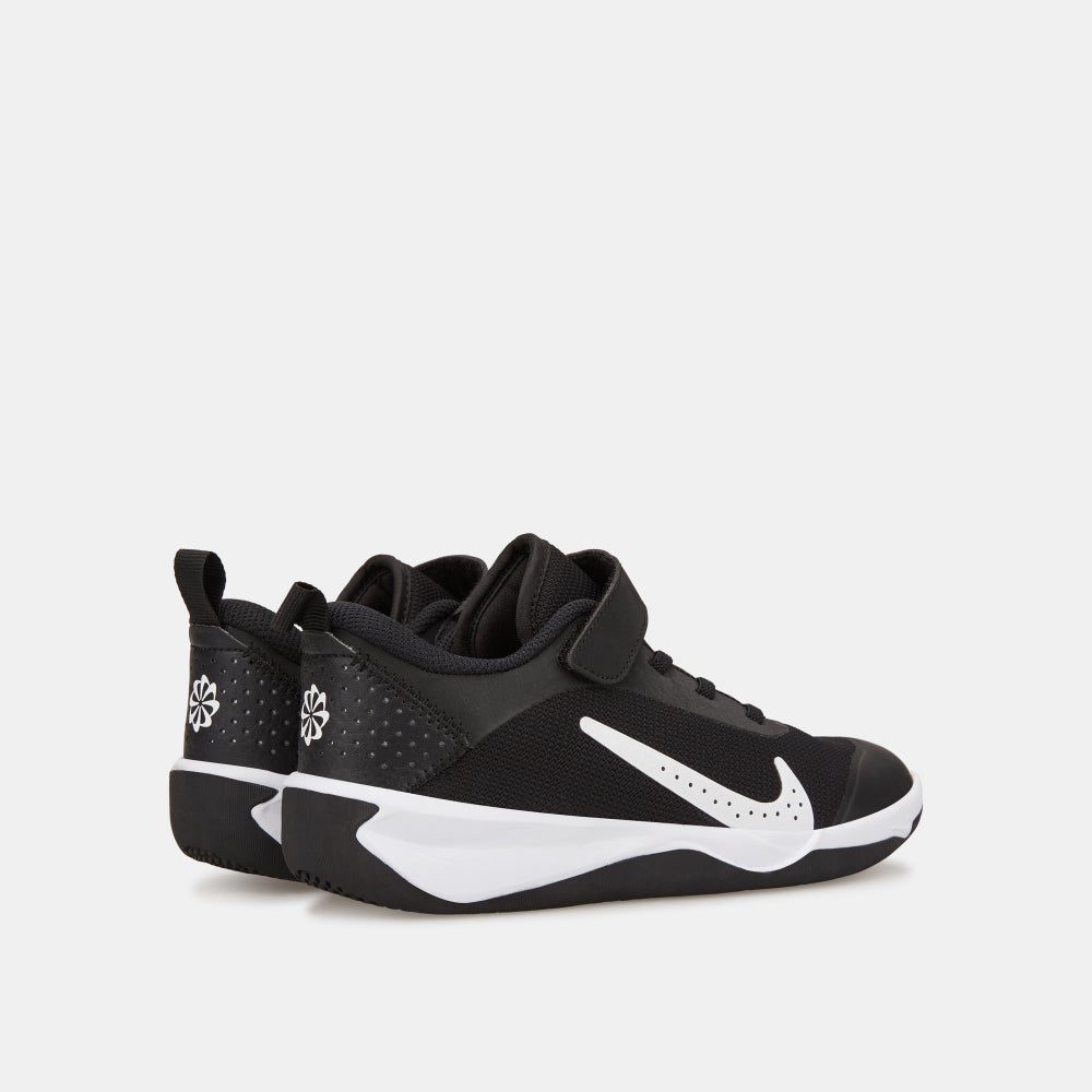 buy-nike-kids-omni-multi-court-shoes_7u2