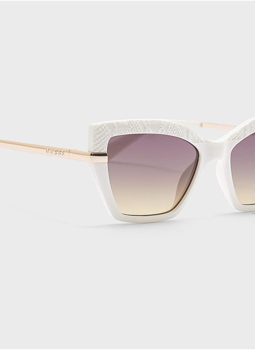 buy-guess-gu0021621b53-cat-eye-sunglasses_sda