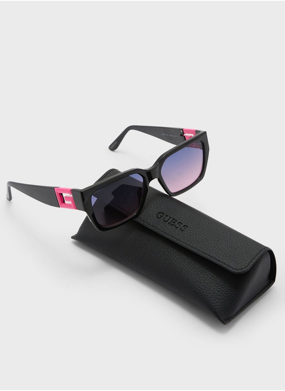 buy-guess-rectangle-shape-sunglasses_qzd