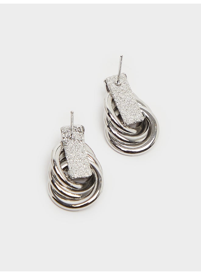 buy-styli-styli-oval-swirl-stud-earrings_a6w