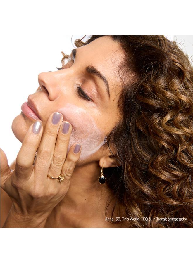 buy-this-works-in-transit-skin-defence-spf-50-40ml_1nb