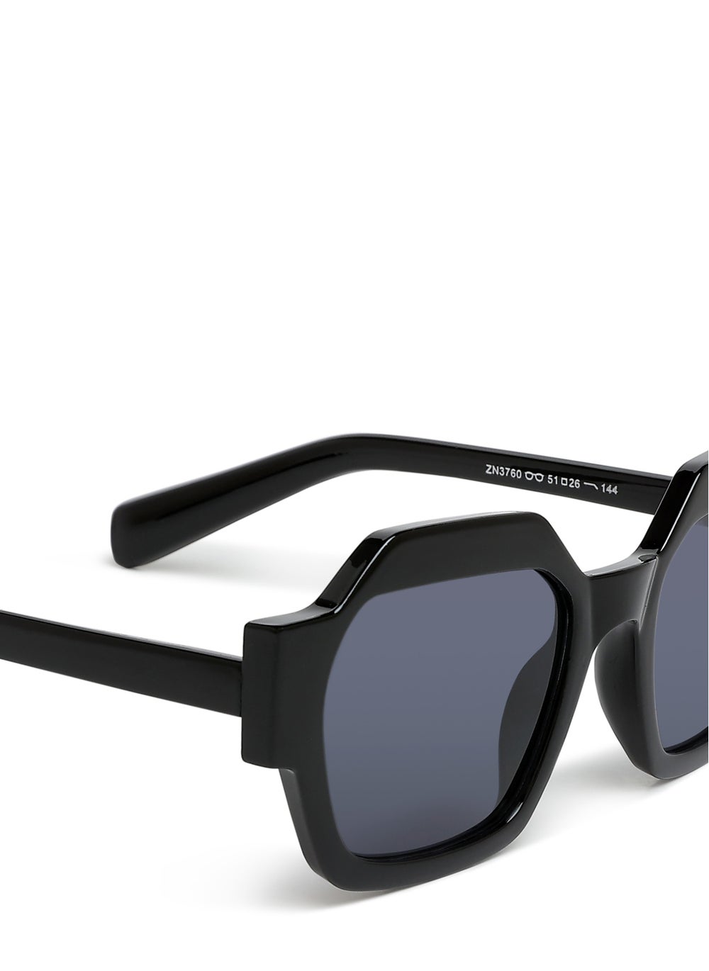 buy-london-rag-bold-bevel-square-sunglasses-in-black_gjg