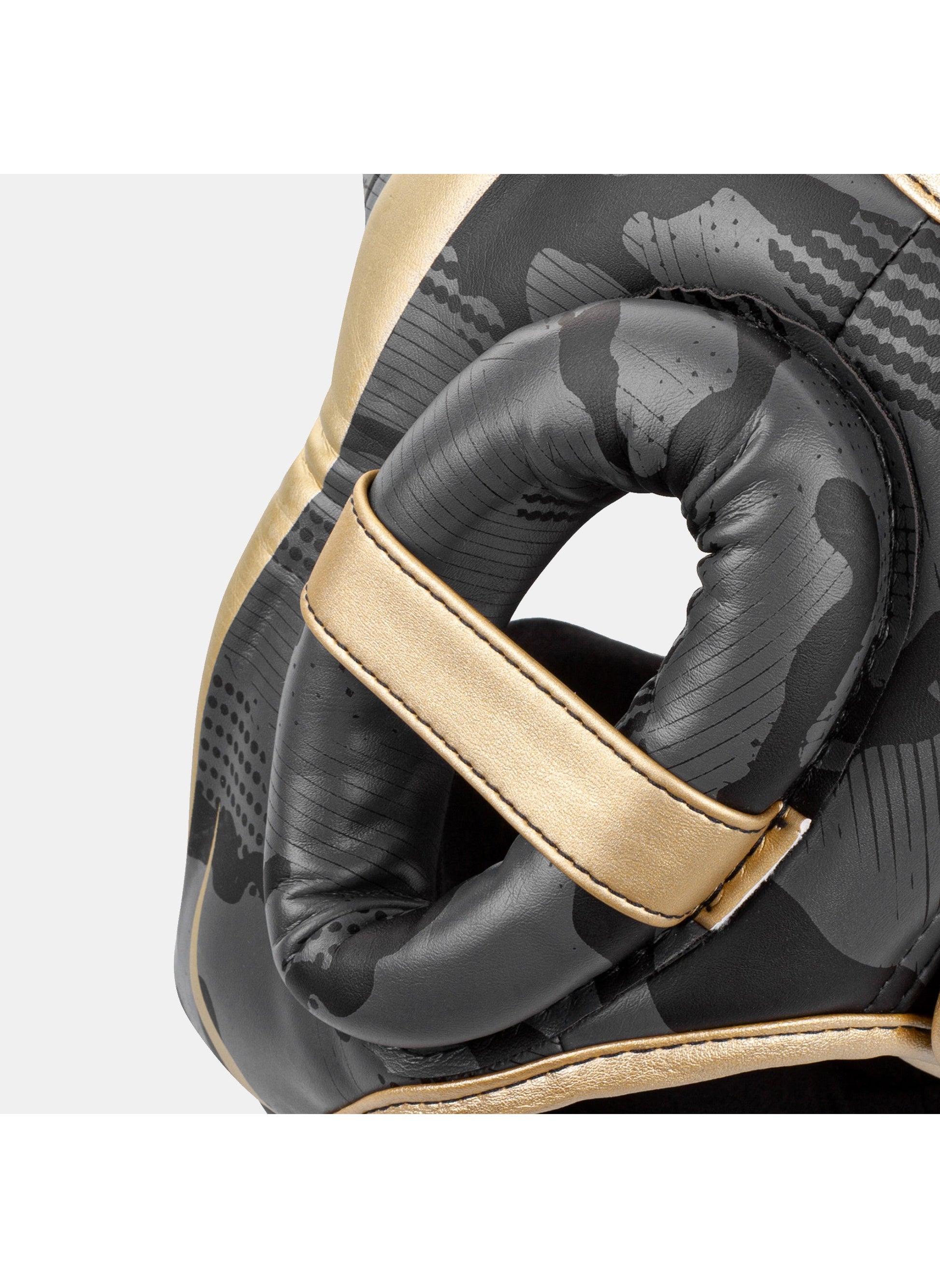 buy-venum-elite-boxing-headgear_uve