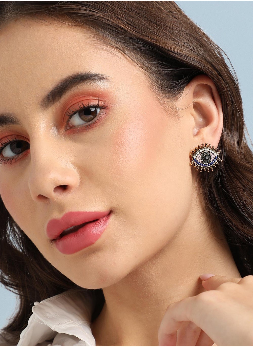 buy-sohi-evil-eye-stud-earrings_p1a