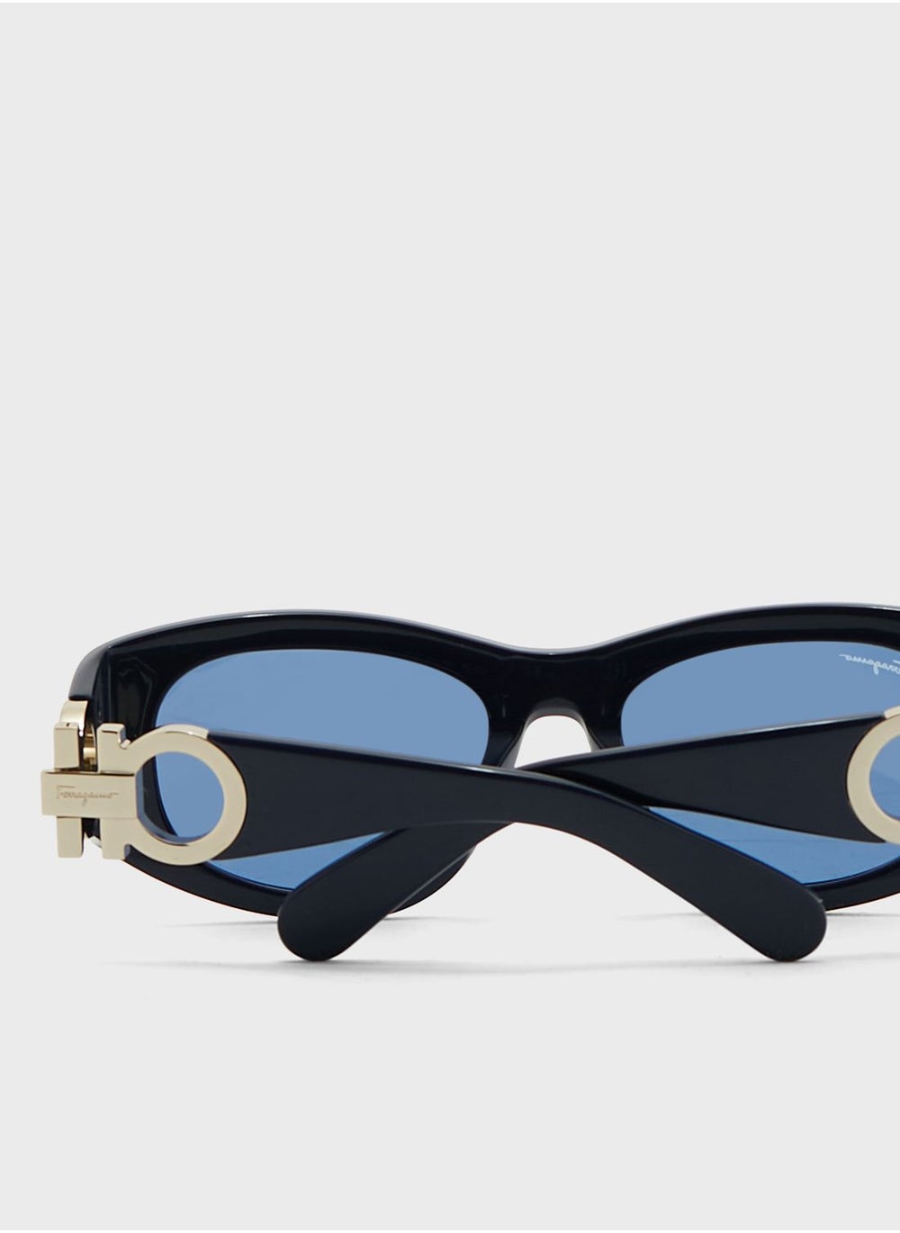 buy-salvatore-ferragamo-oval-shape-sunglasses_9ub